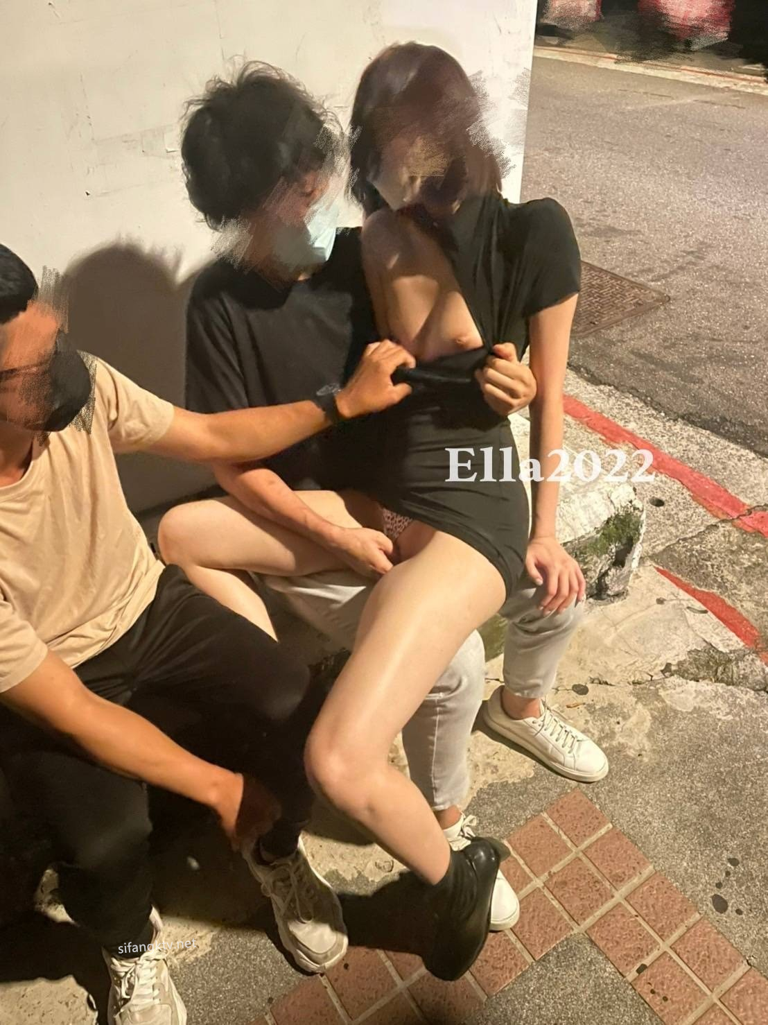 图片[11]-【PK】推特绿帽淫妻【Ella小骚狐/小骚狐】多P户外勾引合集【159V 687P 11.2G】 - 燃欲社-燃欲社