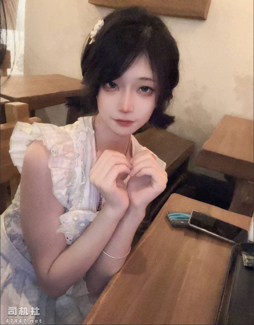 【PK】抖音极品超美御姐【虎皮折耳猫】完美露脸被猛草【17V 34P 1.4G】-燃欲社