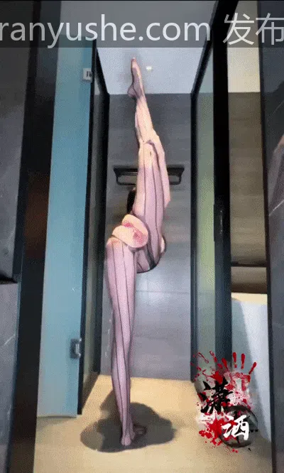 【PK】东北Dom推特调教大神【潇洒Gucci】超强女奴训调【39V 105P 1010M】-燃欲社