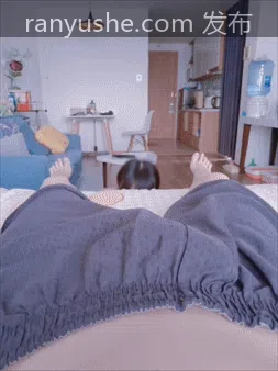 【PK】合法萝莉【loliburin】和伪娘男友【rindiary】合集【239V 2712P 37G】-燃欲社