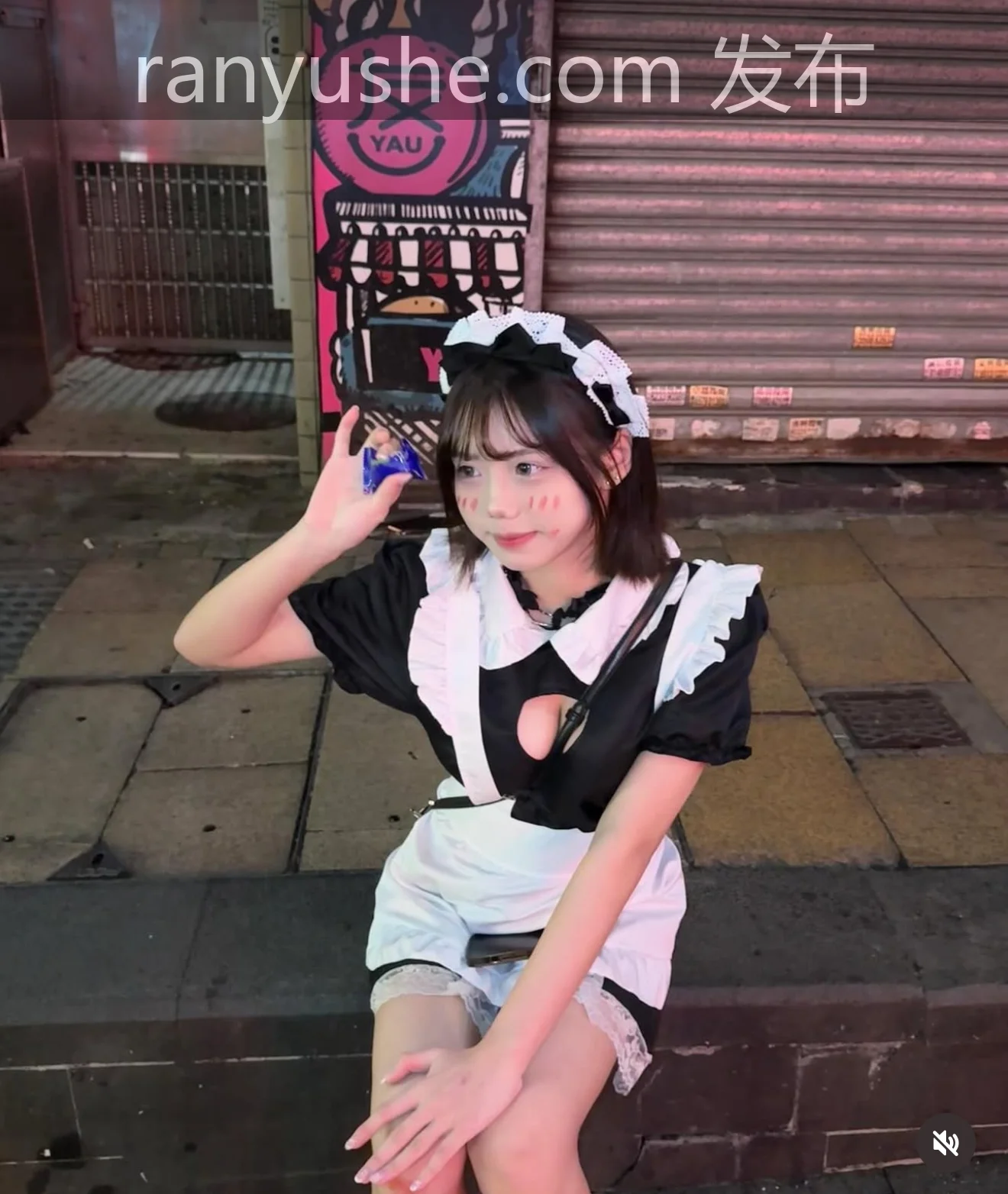 【PK】香港女仆咖啡店职员【ccl._.06】与男友啪啪流出合集【5V 118M】-燃欲社