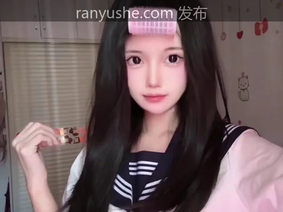 【PK】推特人形小狗【成年鲨鱼🦈】白虎萝莉自慰私拍合集【71V 160P 148M】-燃欲社