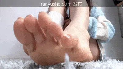 图片[8]-【PK】抖音玉足天花板【别拔虎牙】丝袜裸足私拍合集【323V 44G】 - 燃欲社-燃欲社