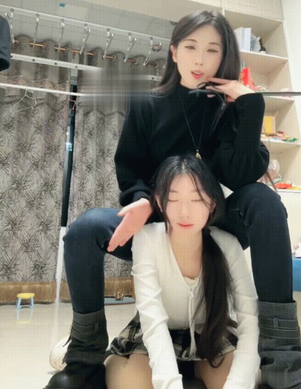 【PK】玩物易直播【西彤S】反差女王调教刑奴合集【64V 48G】-燃欲社